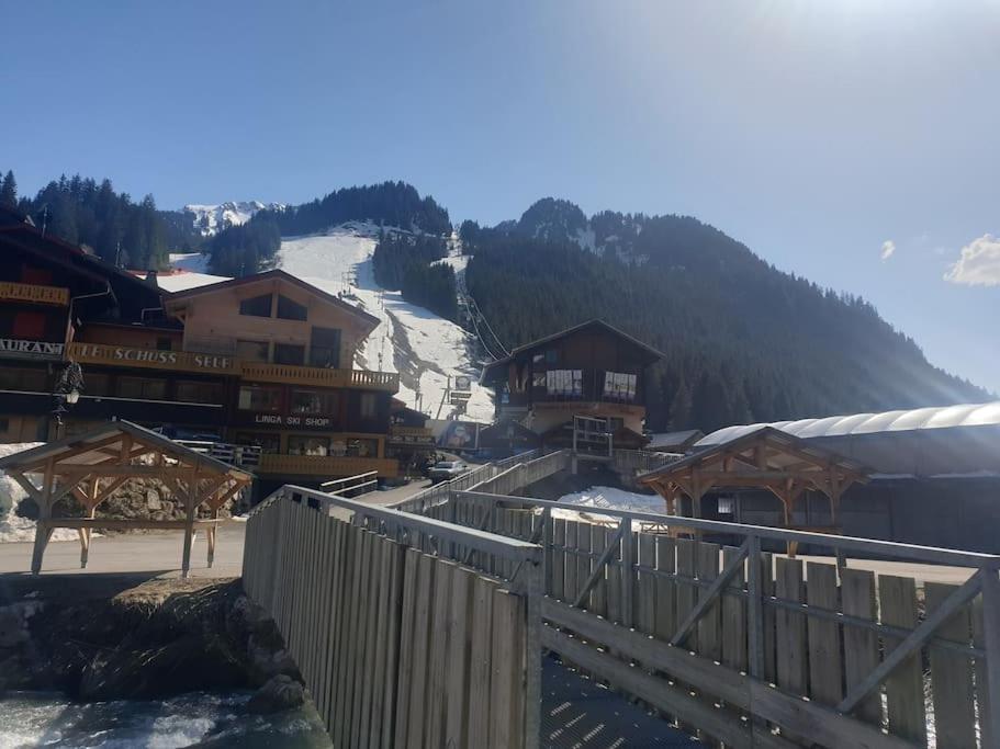Appartement Pour 4 Personnes Au Pied Des Pistes Châtel Eksteriør bilde