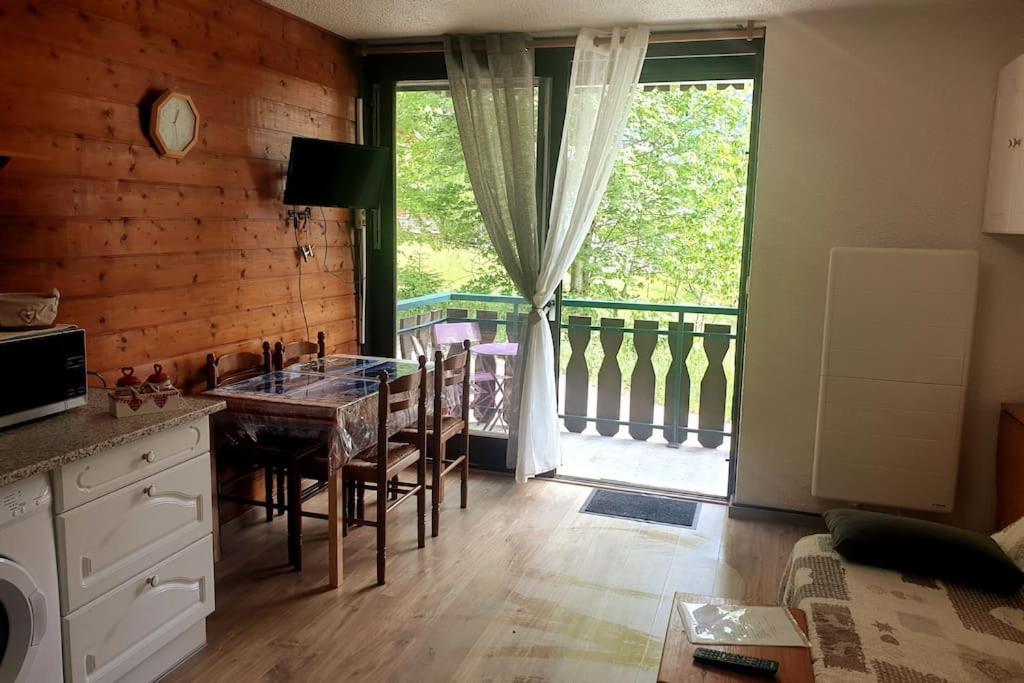 Appartement Pour 4 Personnes Au Pied Des Pistes Châtel Eksteriør bilde
