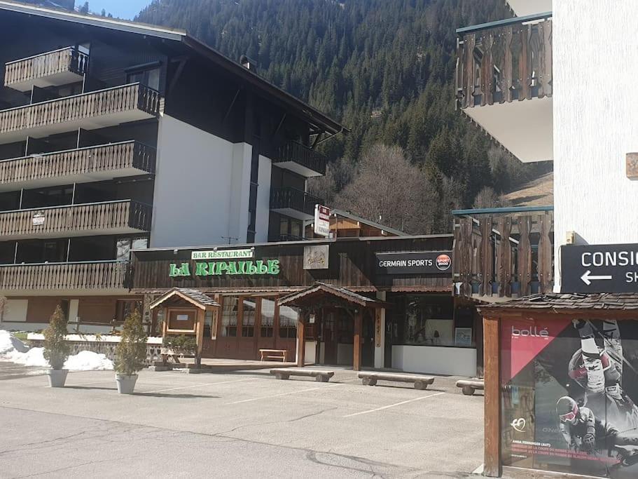 Appartement Pour 4 Personnes Au Pied Des Pistes Châtel Eksteriør bilde